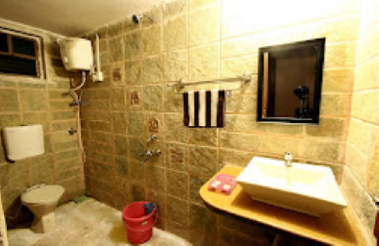 Blue Sea Beach Resort Mālvan Dış mekan fotoğraf