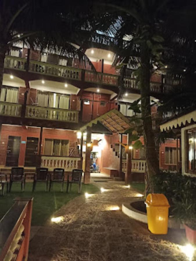 Blue Sea Beach Resort Mālvan Dış mekan fotoğraf