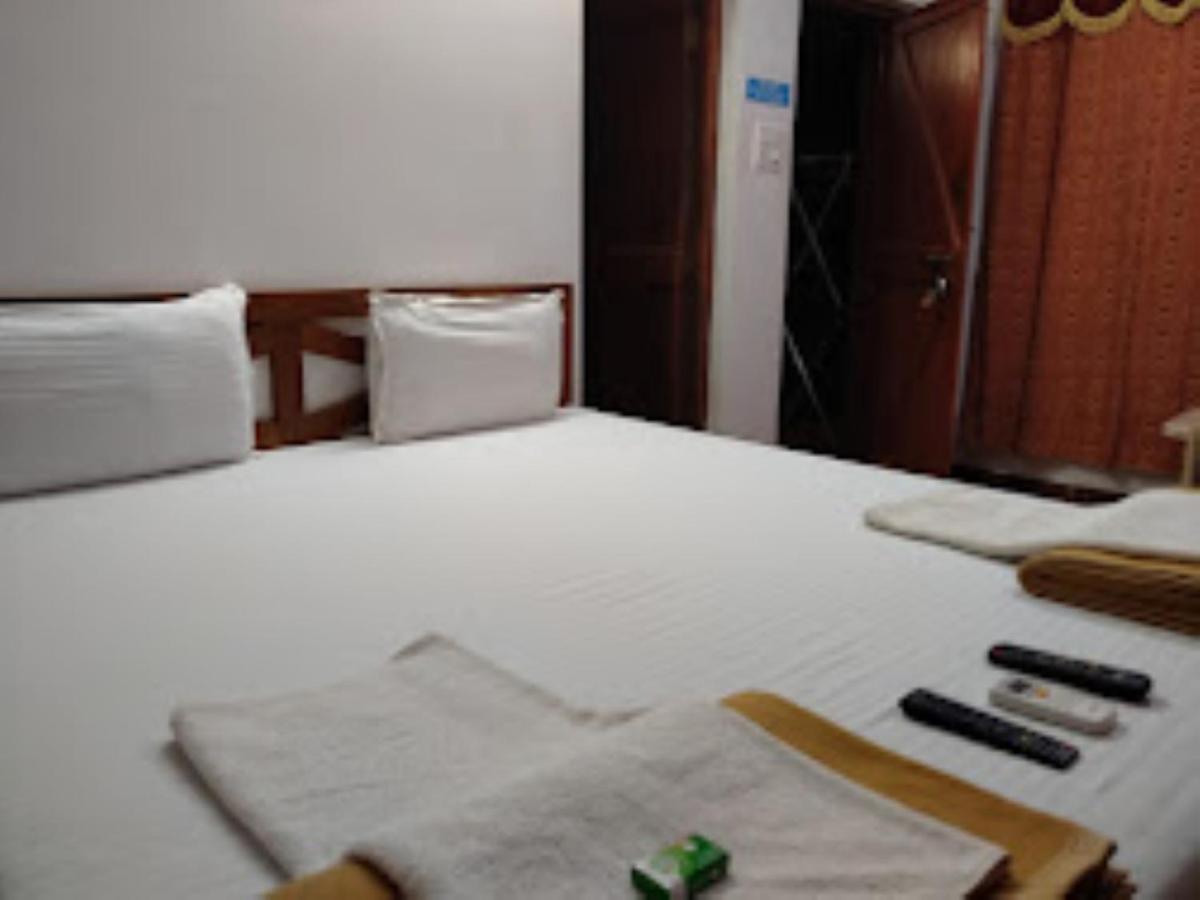 Blue Sea Beach Resort Mālvan Dış mekan fotoğraf