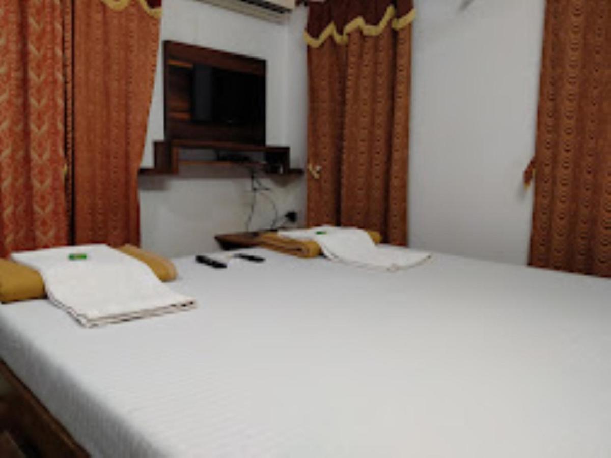 Blue Sea Beach Resort Mālvan Dış mekan fotoğraf
